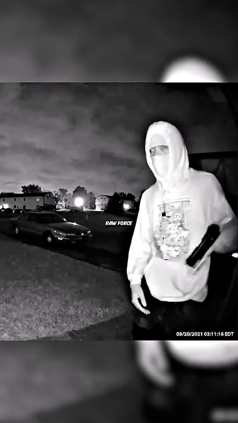 4 TEENAGE Killers Reacting To A Life Sentence.00_00_03_17.Still019