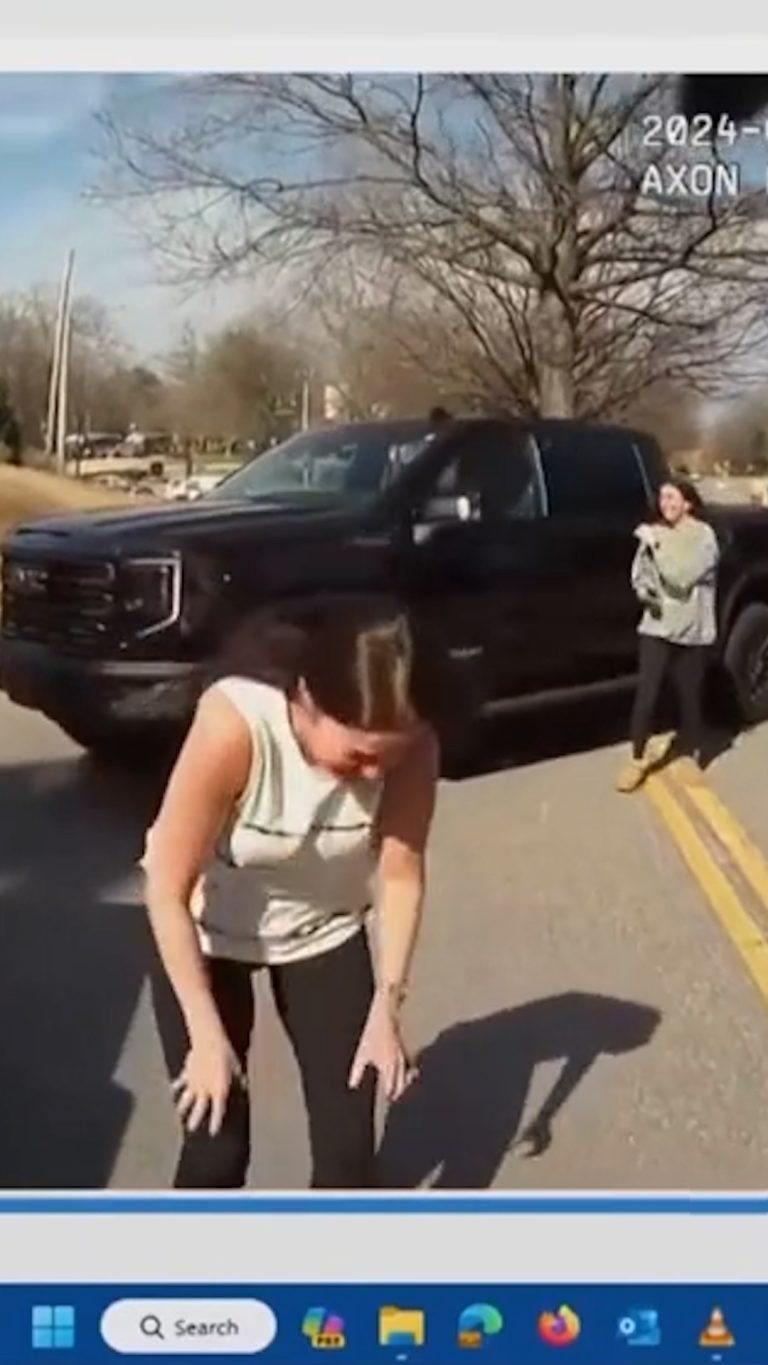 Video.00_00_01_15.Still017